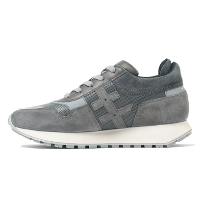 Road Runner Dark Ice Grey Shoe / Sneakers