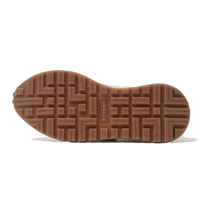 Road Runner Tan Shoe / Sneaker