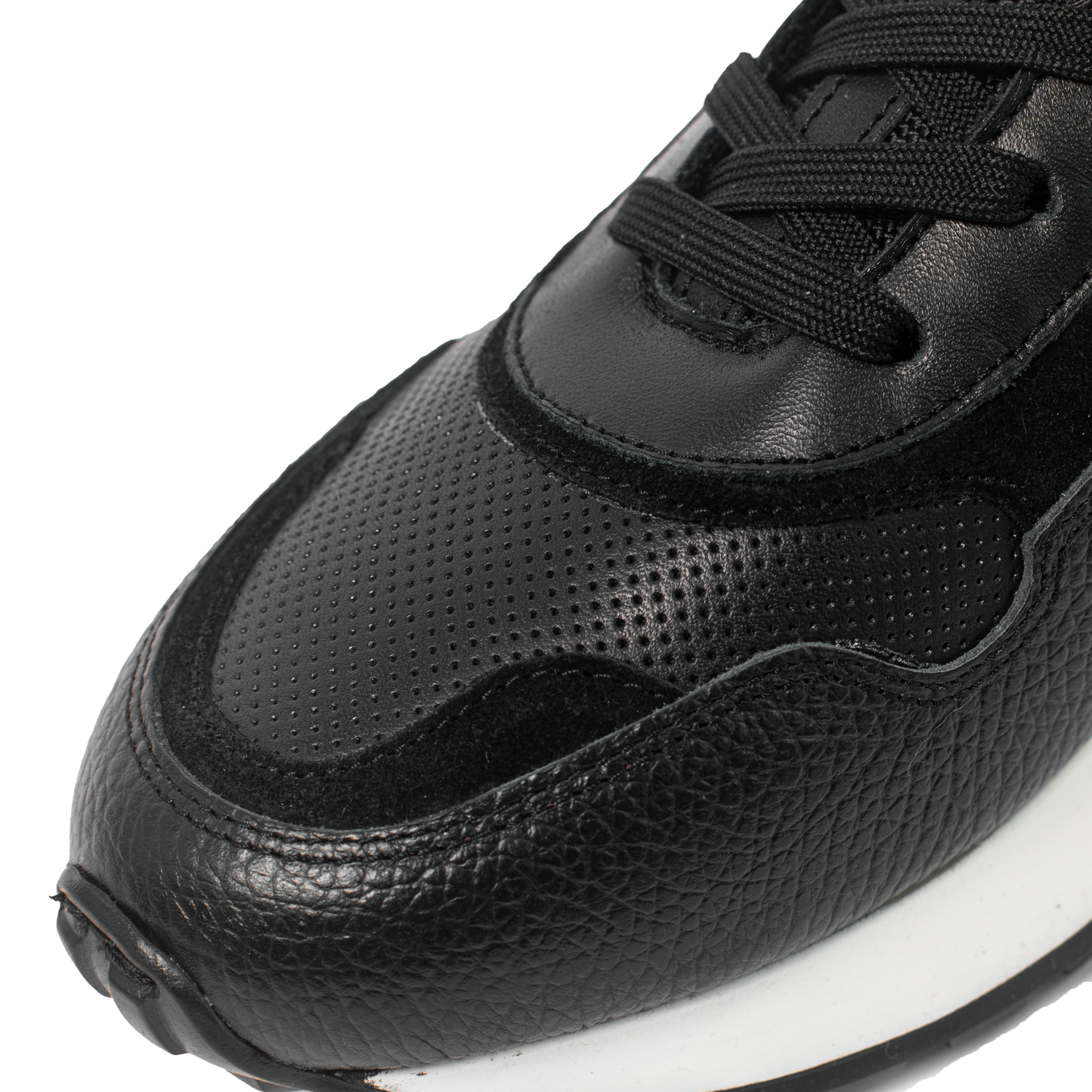 Road Runner Mr Black Shoes / Sneakers