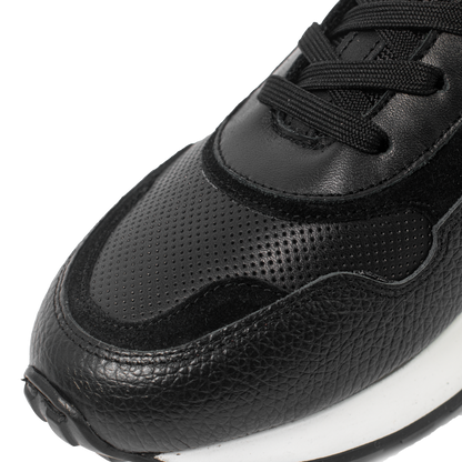 Road Runner Mr Black Shoes / Sneakers