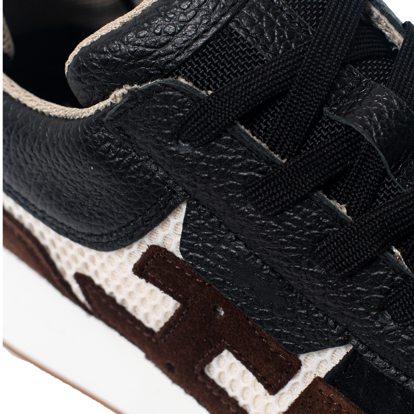 Road Runner Cappuccino shoe / sneaker