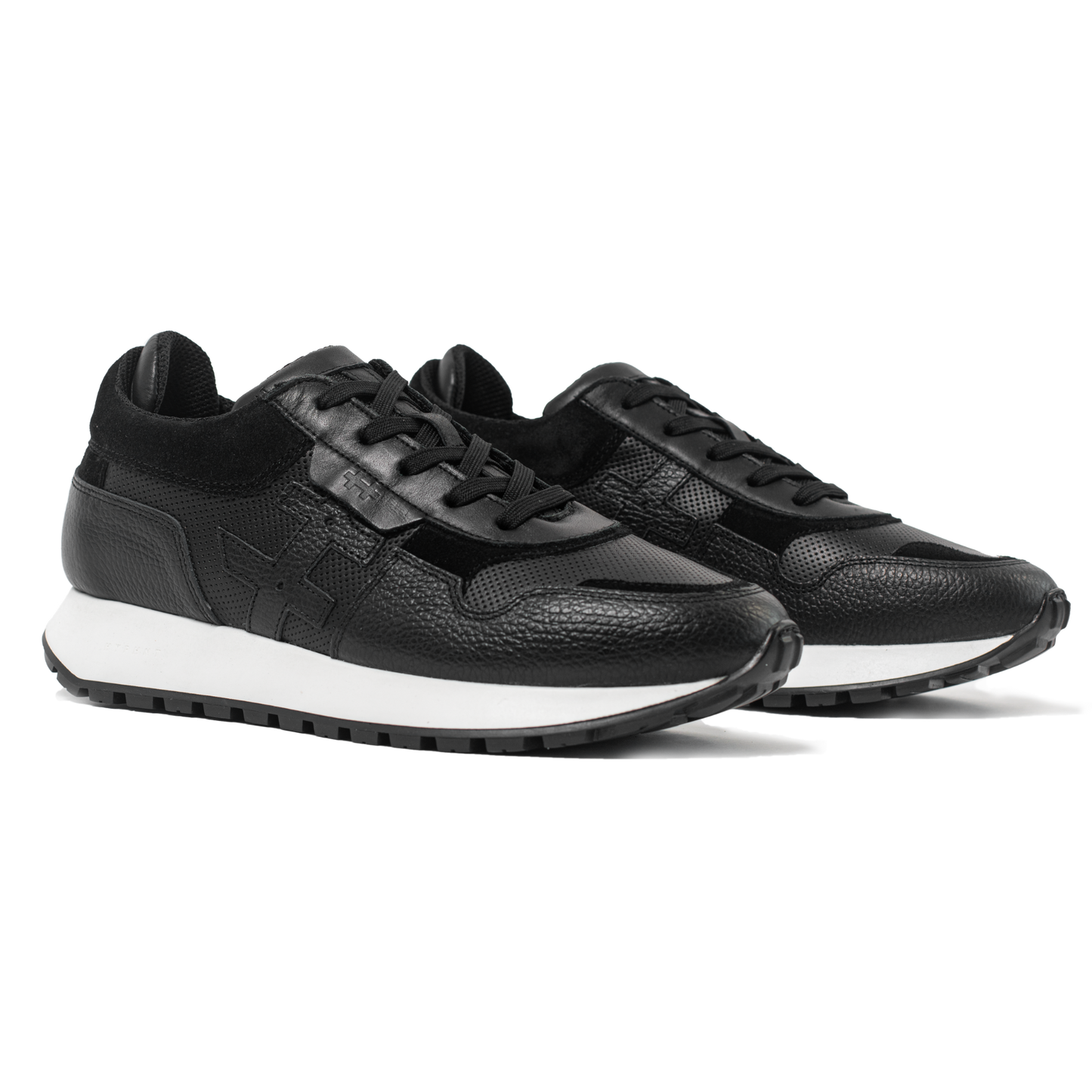 Road Runner Mr Black Shoes / Sneakers