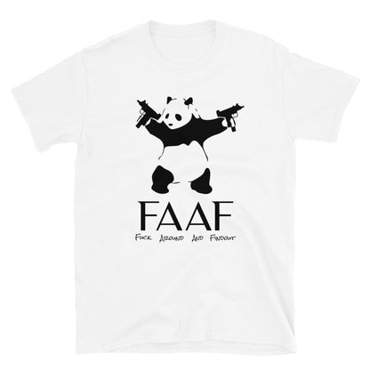 Panda Unisex T-Shirt, T-Shirt Panda, Funny Panda T-Shirt, T-Shirt Funny Panda, Animal T-shirts T-Shirts Animals, cheeky Panda T-Shirt, - McLaren Tee Hub 